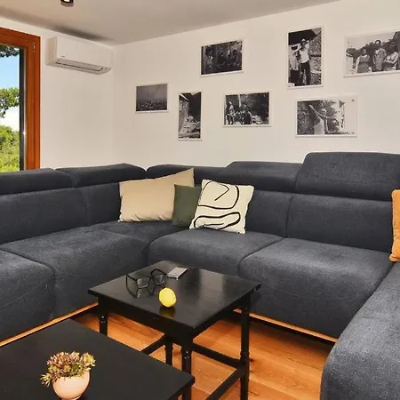 Villa Vela Baraka By Guide